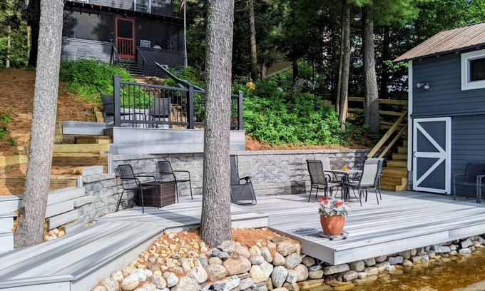 Brantingham House | Picturesque Adirondack Lake Home
