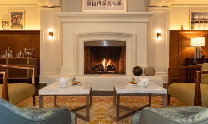 South Beach Hotel | Picturesque Bayfront Stays: Spacious Suite w/Living Area | Near Union Square