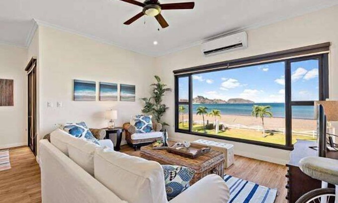 Potrero Condo | Picturesque Beachfront Condo w - Pool