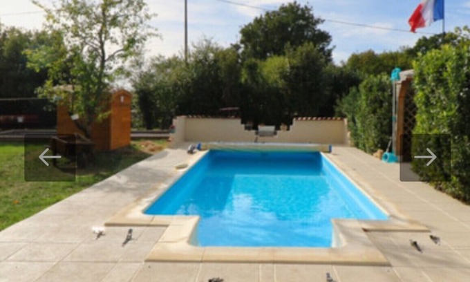 Messe Cottage | Picturesque cosy cottage in the French countryside to relax with private pool.