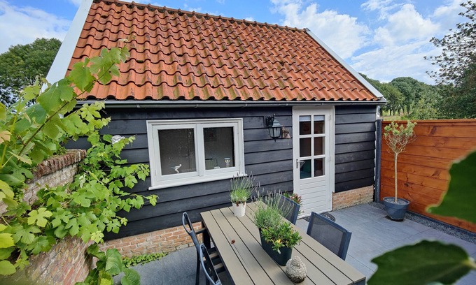 Veere House | picturesque cottage in the historic center of Veere incl. 2 bikes