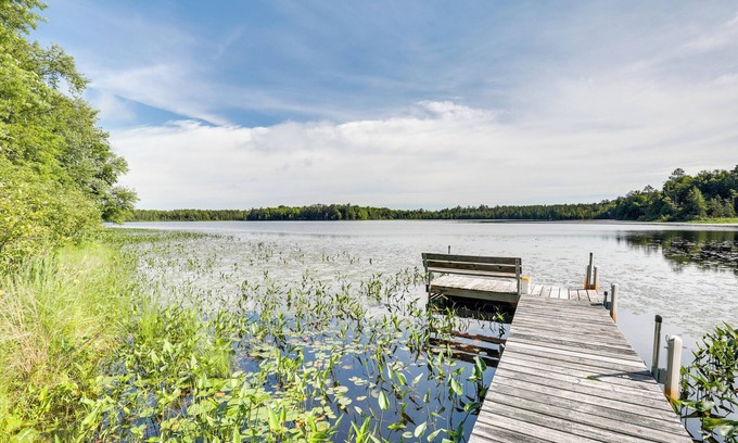 Park Falls Cabin | Pier & Lake-View Patio: Wisconsin Northwoods Cabin