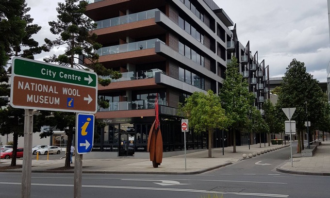 Geelong Apartment | PierPoint 401 - Treat Yourself to This