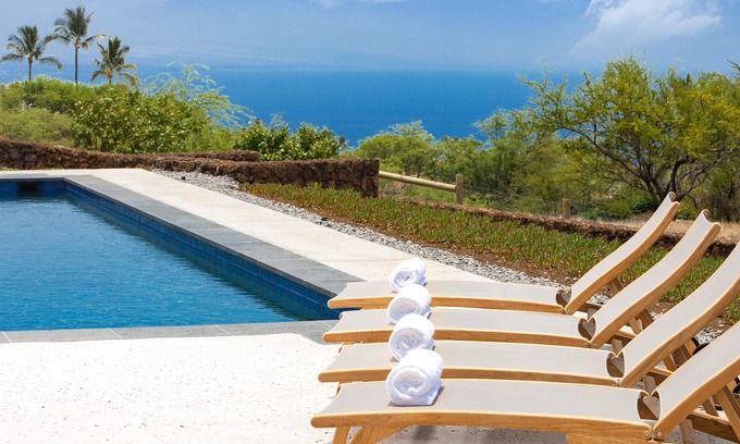Kamuela House | ❤️PiH❤️ Home of the Milky Way ★ Ocean Views ★ Pool and Spa ★ Astronomy Retreat ★