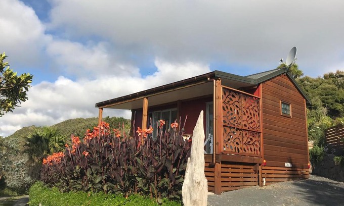 New Lynn House | Piha Tiny House