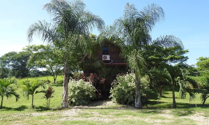 Santa Elena Cabin | Pilgrim's Paradise Cabin 2
