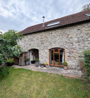 Honiton House | Pilsbury Cottage