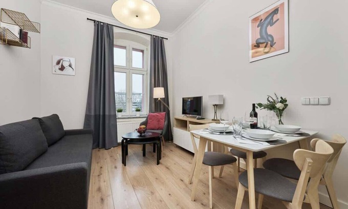 Wroclaw City Center Apartment | Pilsudskiego 91 | Center | Market Square in Wroclaw