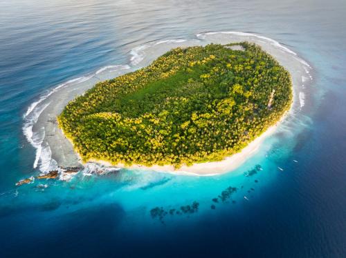 Kepulauan Banyak House | PINANG ISLAND - Private Island Sea View Bungalows