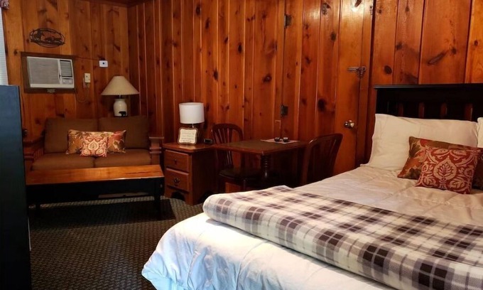 Gaylord House | Pine Cone Inn - Room M9 with 2 Double beds located across from Otsego Lake.