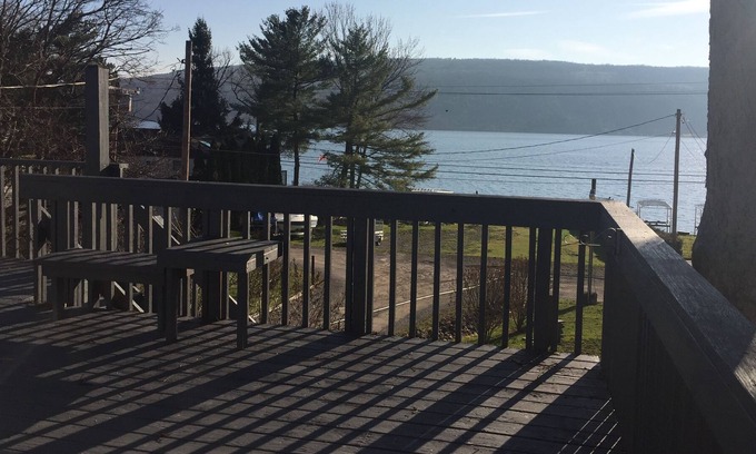 Honeoye House | Pine Haven: A Beautiful, Year Round Retreat On Honeoye Lake