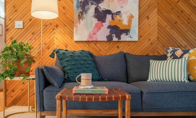 Port Angeles House | Pine Hill House