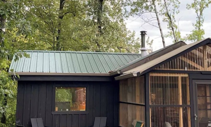 Walker Cabin | Pine House MN /Cozy Cabin Nestled In Chippewa National Forest