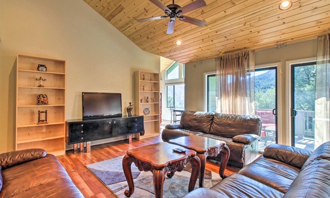 Frazier Park House | Pine Mountain Club Home w/Beautiful View!