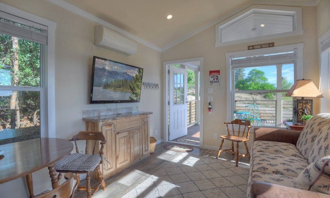 Bayfield Cabin | Pine River Model Cabin | Riverfront Views/Access - Privacy, A/C, Near Town