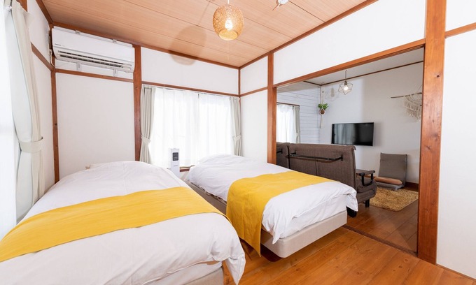 Koshigoe Apartment | Pine Tree