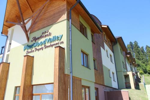 Vysne Ruzbachy Apartment | Pine Wood Apartment