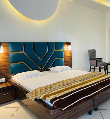 Amritsar House | Pine Wood Villa