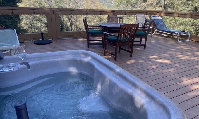 Crestline Cabin | Pinecone Lodge-Adventure|Hot Tub|Privacy|10-Acres