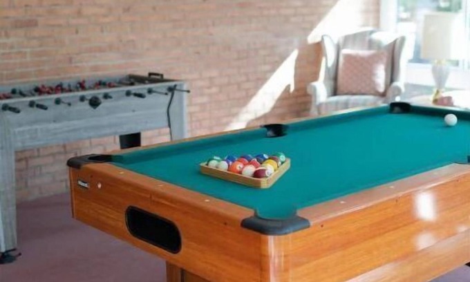 Pinehurst House | Pinehurst Golf Escape - Sleeps 10 w/Game Room