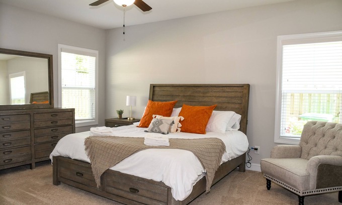 Pinehurst House | Pinehurst Golf Retreat, Pool Table, Fire Pit!