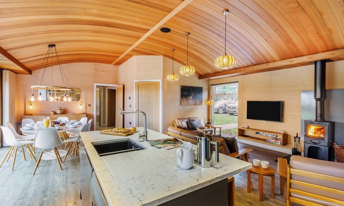 Llanymynech House | Pinelands at Bryn Tanat