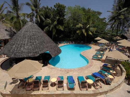 Galu Hotel | Pinewood Beach Resort and Spa
