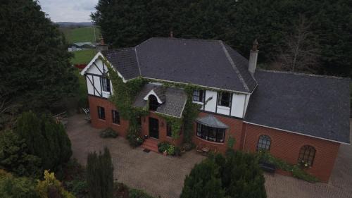 Omagh House | Pinewood Lodge Guest House