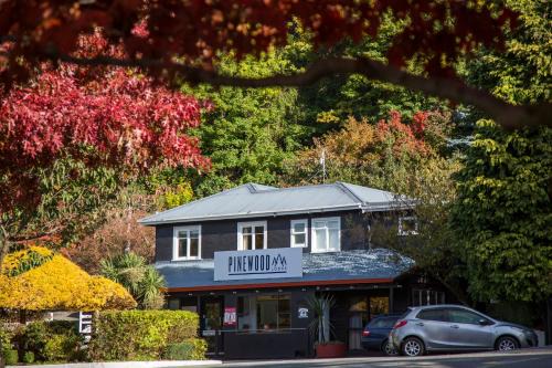 Queenstown Hotel | Pinewood Queenstown