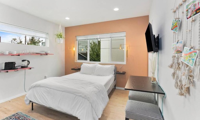 Whittier Heights Apartment | Pingu's sweet suite - Micro Studio - 91Walkscore