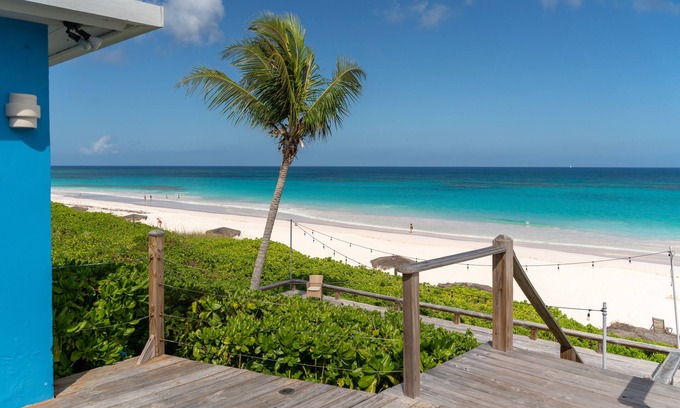 Dunmore Town Resort | Pink Sands Resort