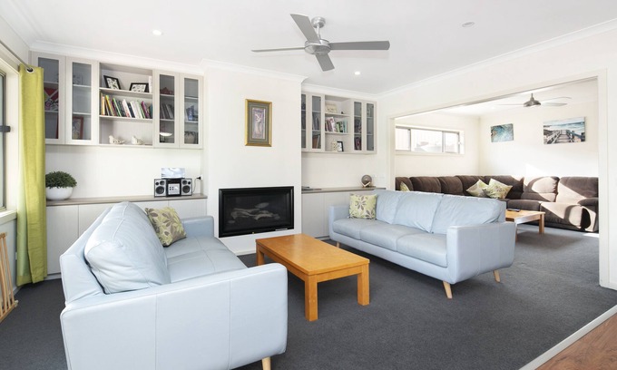 Sebastopol House | Pioneer house -large group urban escape. Playground and gas log fireplace.
