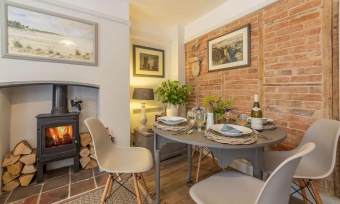 Holme House | Piper Cottage 2