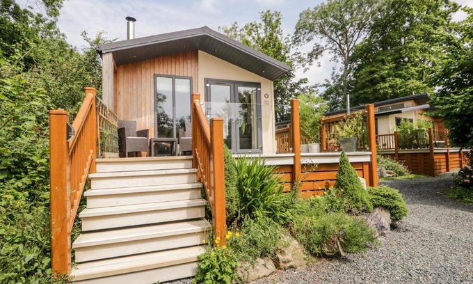 Allithwaite House | Pippin Lodge