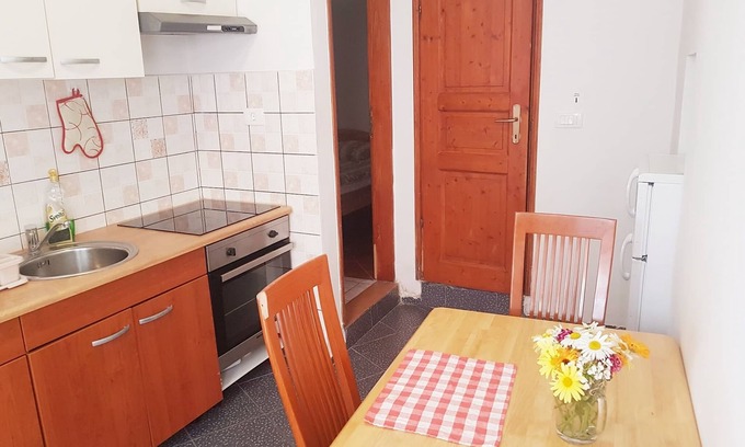 Piran Apartment | Piran Easy Sea - Cozy Old Town Apartment