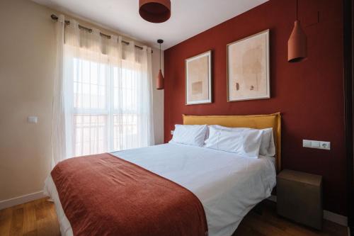 Camas Apartment | Piscina abierta! Parking en Sevilla centro incluido