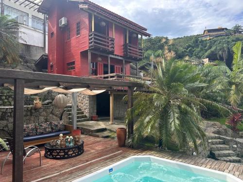 Florianopolis House | Piscina e vista para a Lagoa, 800m. da praia Mole