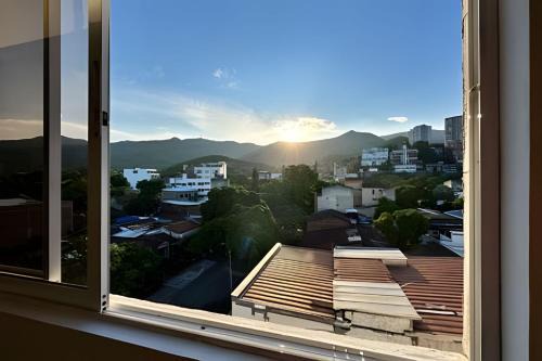 Cali Apartment | Piscina, jacuzzi y vista 360, en La Flora, Cali