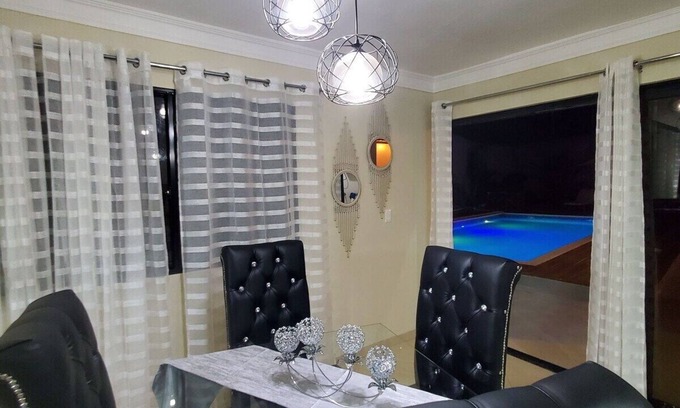 Bajos de Haina Apartment | Piscina Privada Grande, BBQ Alojamiento