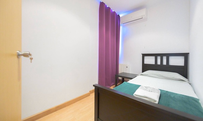 Pacifico Apartment | ¡piso de dos Habitaciones a 15 Minutos del Centro de Madrid