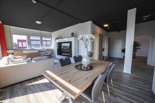 Cham Apartment | Pit Stop Apartments