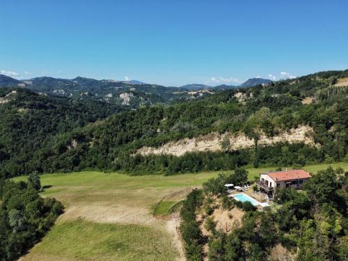 Pianoro House | Pizzicalaluna Agriturismo Olistico sulle Colline di Pianoro