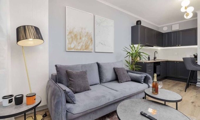Srodmiescie Apartment | Plac Unii - 1 Bedroom - City centre - 900 m Beach