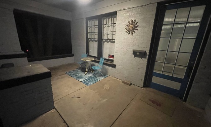 Commerce Apartment | ¡Place on Park St!