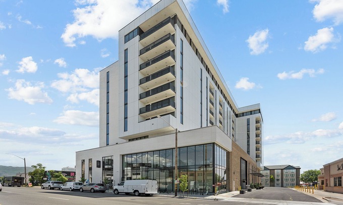 Rio Grande Apartment | Placemakr Salt Lake City