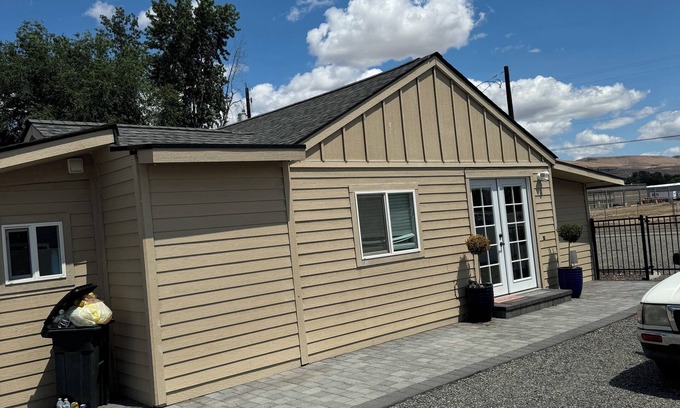 Terrace Heights House | Plan ahead your next vacation with the at home feeling.