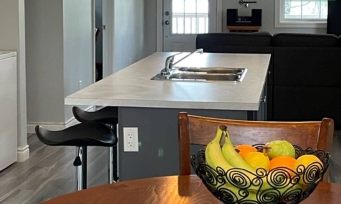 Landry House | PLAN YOUR SUMMER FAMILY REUNION