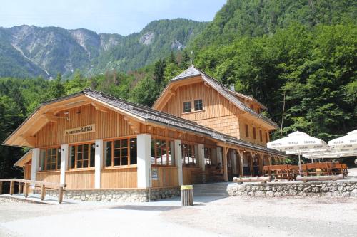 Ukanc Cabin | Planinski dom Savica