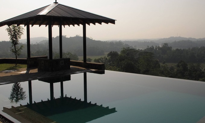 Malimbada Villa | Plantation Bungalow, A Division Makuludola Estate (Cinnamon & Rubber Plantation)