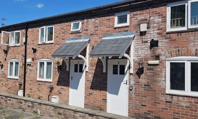 Mynydd Isa Cottage | Plas Bellin Cottages